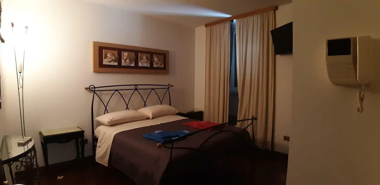 A Due Passi Apartment Palermo Italy